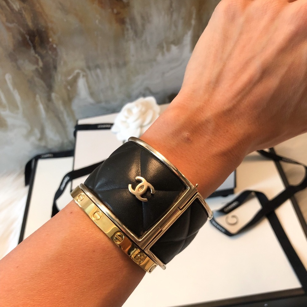 Chanel Quilted Black Leather Gold CC Cuff Bracelet - Picture 6 of 8